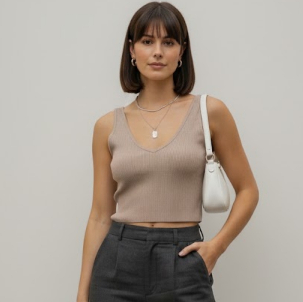 Tan Ribbed V-Neck Stretchy Crop Top SZ XS/S